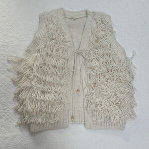 New river island in other words Cream Fringe Knit Sweater Vest sz medium